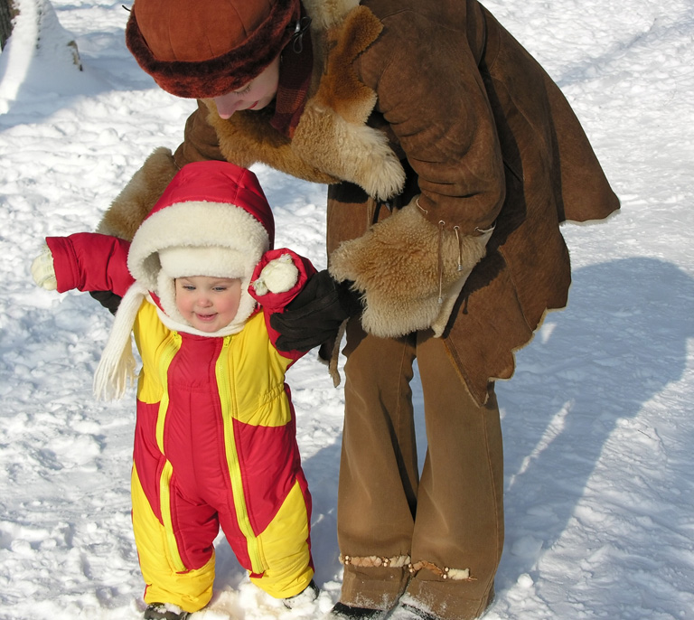 Outdoor Toddler Activities in Winter