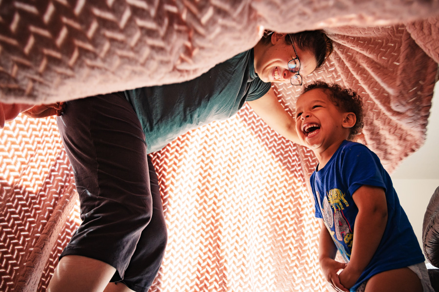 Indoor winter activity with toddlers - blanket fort